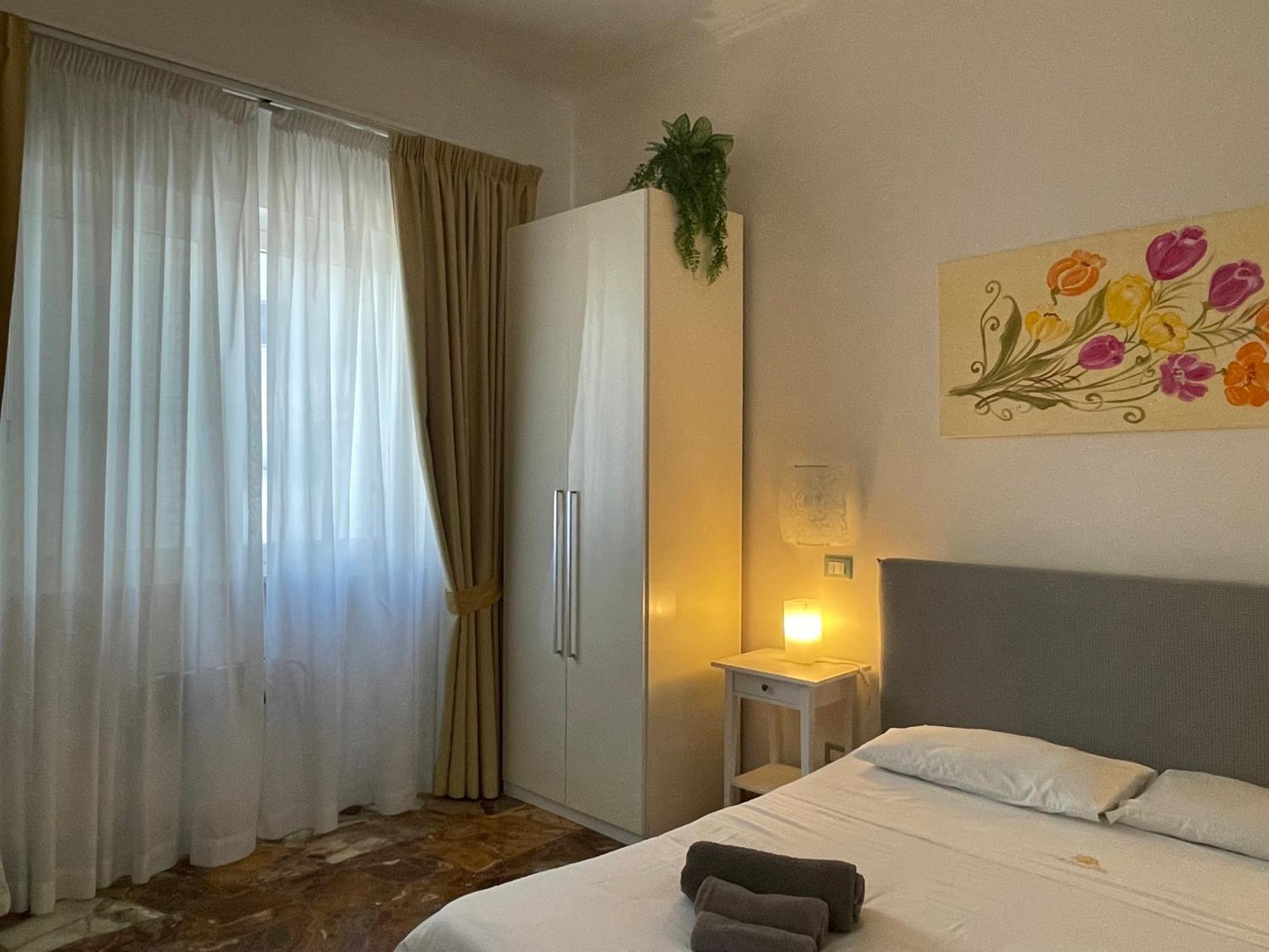 Il Giardino Di Flora Con Piscina Hotel Lecce Bagian luar foto